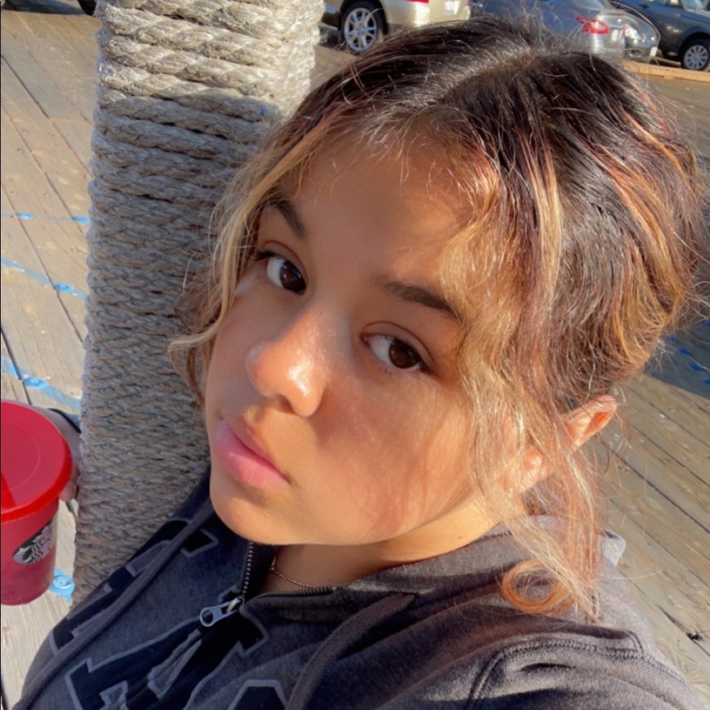 Meet your Posher, Breana
